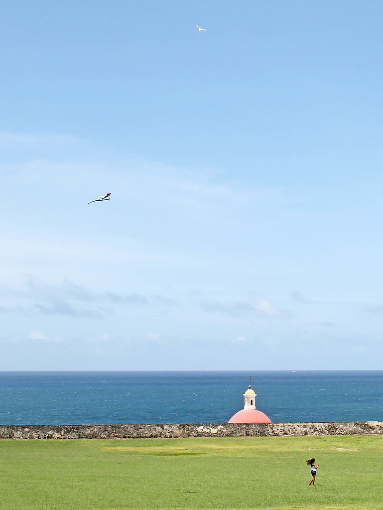 Kite Flying at El Morro