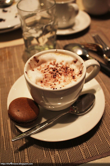 10 at Claymore - Cappuccino and Macaron