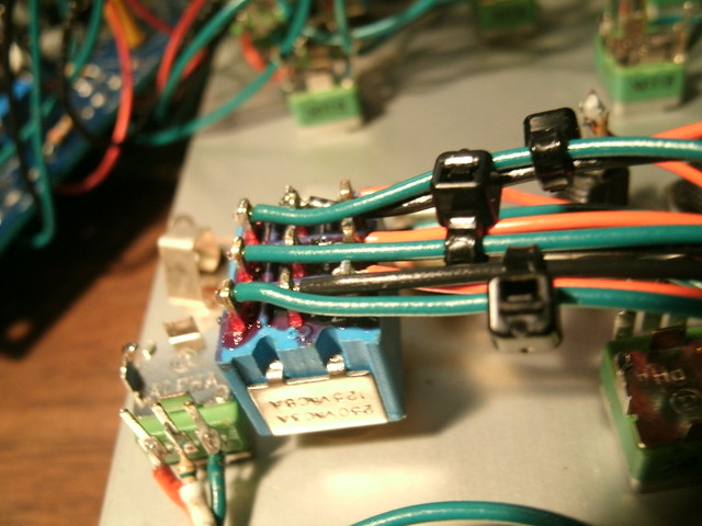 258J Buchla clone Waveform switch 
wiring