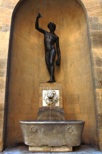 statua