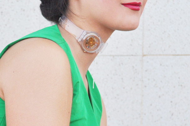something fashion blogger spain valencia, vogue italy swatch watch facing time project contest 30th anniversary, vintage pictures swatch translucent blogger green dress, armand basi green makeup