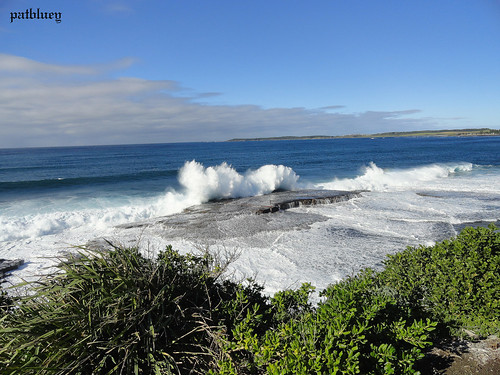 Waves crashing onto rocks at Barrack Point.