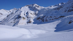 Palon de la Mare (3703m) z podejścia lodowcem Forni na St. Matteo (3768m)
