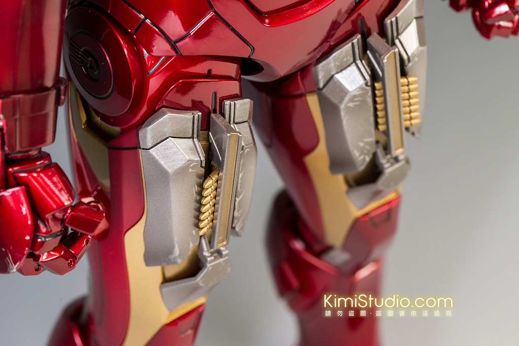 2013.06.11 Hot Toys Iron Man Mark VII-063