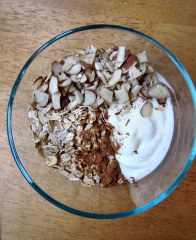 Oats Almonds Cinnamon Yogurt