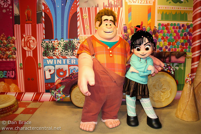 Meeting Ralph and Vanellope
