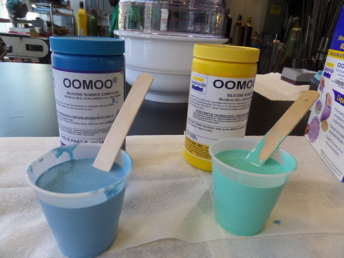 Oomoo silicone rubber