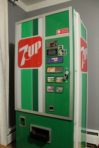 Moving a vintage 7 Up machine