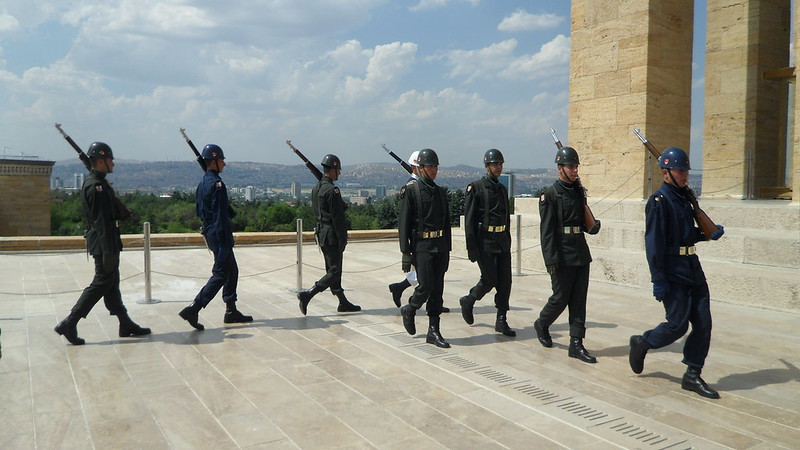 Cambio de guardia en el Mausoleo de Ataturk, Turquía.