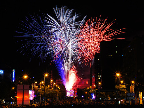 Bastille Day Fireworks in Toulouse by Curufinwe - David B.