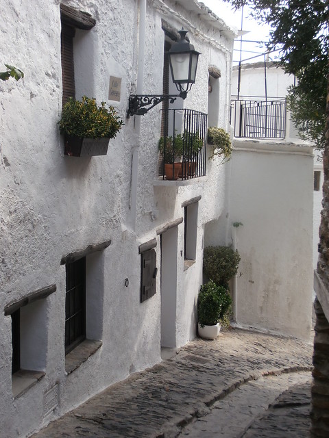 Une ruelle de Capileira, calle Cerezo
