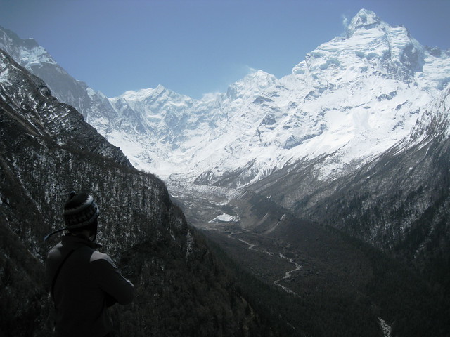 Ο επιβλητικός ορεινός όγκος του Ganesh Himal ( 7422 μ )!