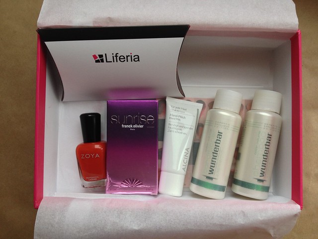 первая коробка Liferia - Декабрь 2013