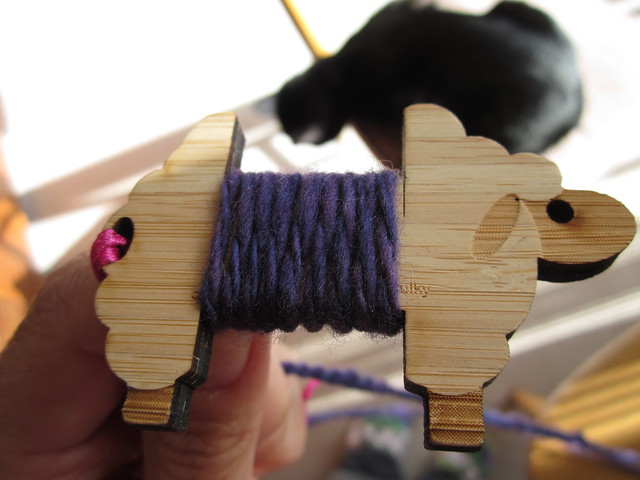 Bare Naked Knitspot spinning purple yarn Feb 2014 (9)