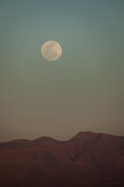 Full Moon in Dust Storm