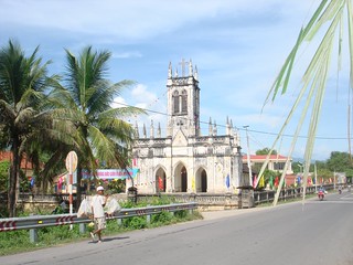 Hà Dừa Church - Diên Khánh, Khánh Hòa (sát TL2,gần QL1A )