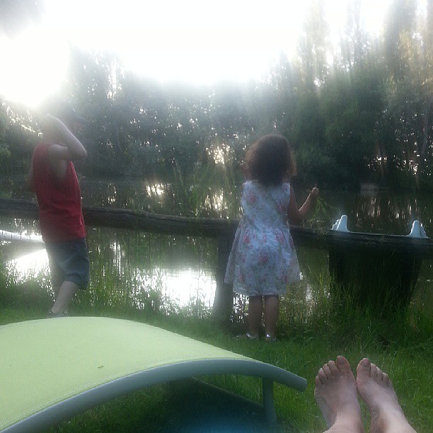 Pause au bord du lac ♥♡♥ #nofiltre #blog #blogueuse #famille #ourlittlefamily #france #family #children