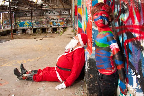 Christmas Bodypainting (there is a real santa) by Eva Rinaldi Celebrity and Live Music Photographer