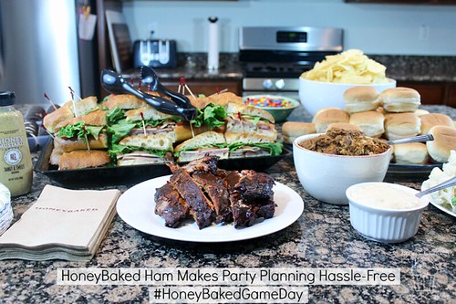 HoneyBaked Ham Makes Party Planning Hassle-Free #HoneyBakedGameDay #sponsored