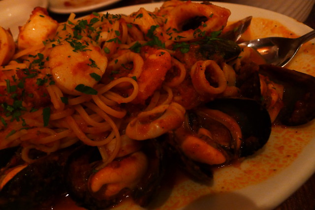 mussels, calamari, clams, shrimp