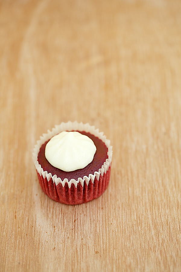 Eggless And Natural Red Velvet Cupcakes With Cream Cheese Frosting