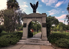 colonial park cemetery savannah georgia