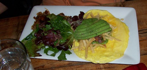 avocado omelet