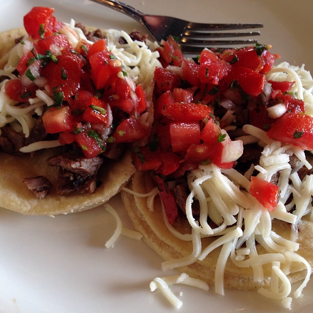 I like to take pictures of my lunch. Yum! Carne asada tacos.