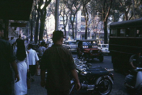 Saigon 1971 - Tu Do Street - Phía trước là ngã tư Tự Do-Gia Long