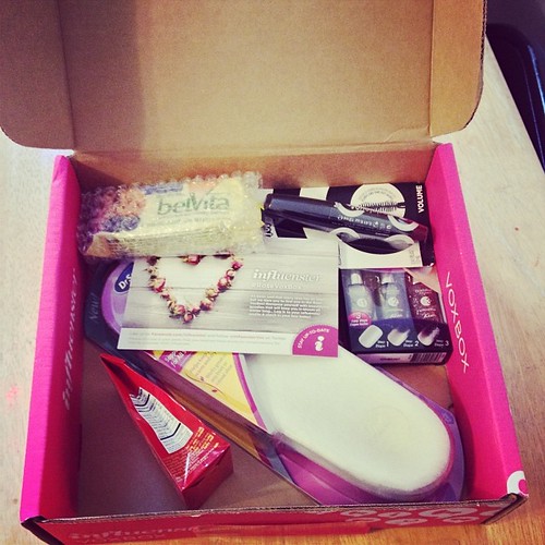 So excited to try all the awesome goodies in my first @influenster voxbox. #voxbox #influenster