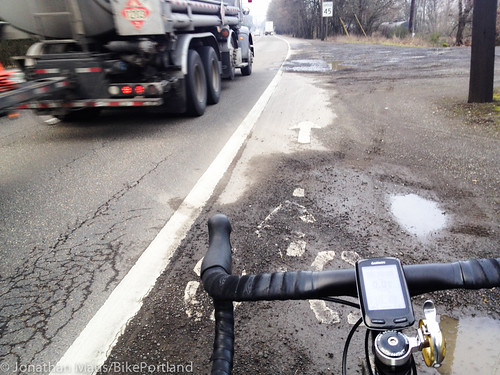 Bike lane conditions Hwy 30-St Helens Rd-2