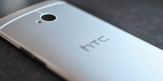 8- HTC One