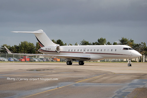 CS-GLD Bombardier Global 6000 by Jersey Airport Photography