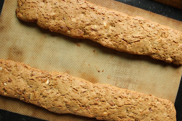 sprouted wheat biscotti
