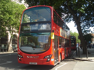 London Sovereign Transdev VH2 on Route 13, Aldwych