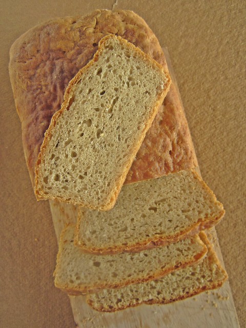 Whole wheat sandwich loaf