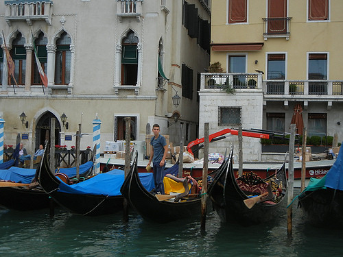 DSCN0625 - Gondola in Venice, October 2012