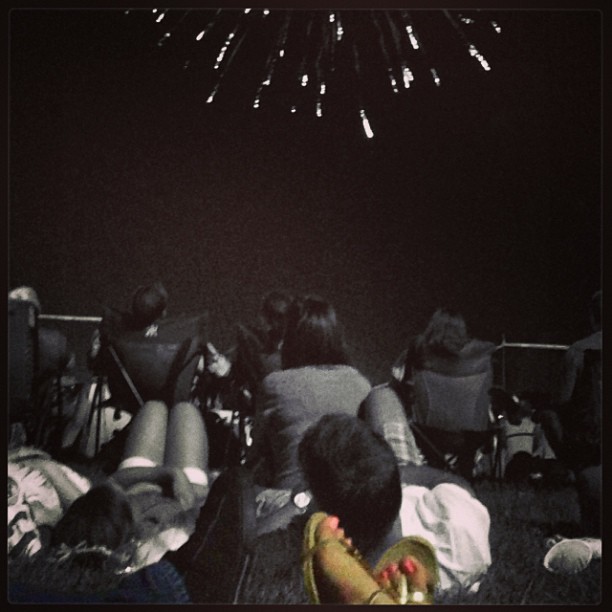 Watching fireworks with my love on a hot summer night is something I look forward to all year! #fireworks #love #4thofjuly #instagood #igdaily