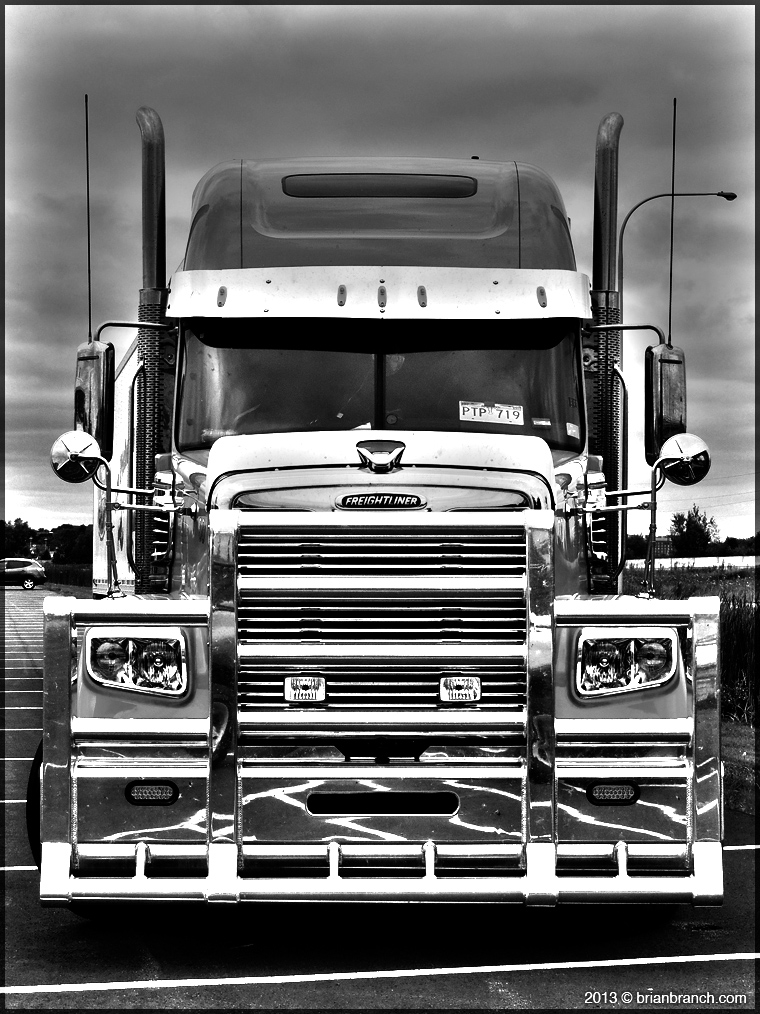 DSCN3290_freightliner_truck
