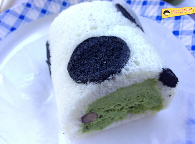 cafe hibiki - ueno park - Panda roll cake, green tea red bean
