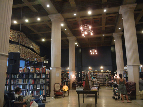 DSCN8906 _ The Last Bookstore, LA