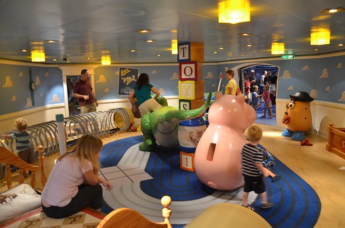 Toy Story Room In The Oceaneer Club