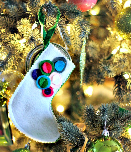 Hi Sugarplum | DIY Felt Stocking Ornament/Gift Card Holder