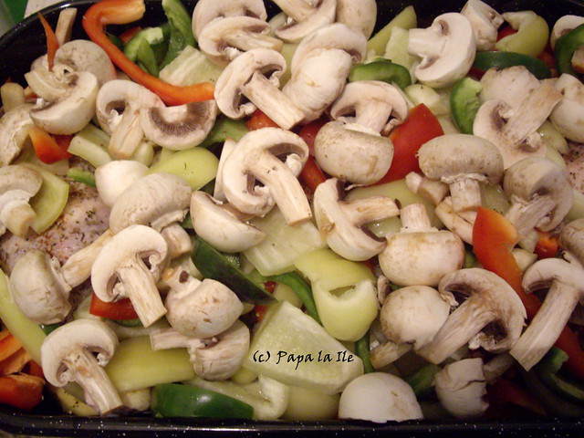 Pulpe de pui cu legume la cuptor (5)