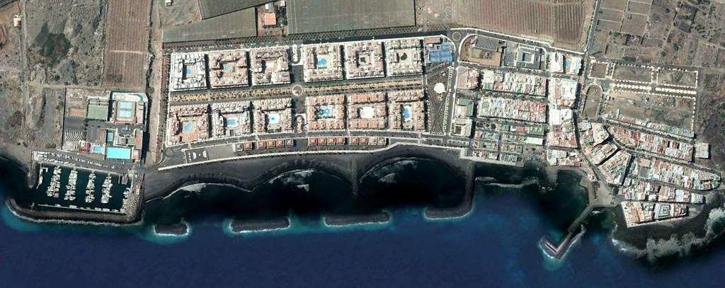 Puertito de Güímar, Santa Cruz de Tenerife, Güímar, diminutivos y signos diacríticos, después, urbanismo, planeamiento, urbano, desastre, urbanístico, construcción, rotondas, carretera
