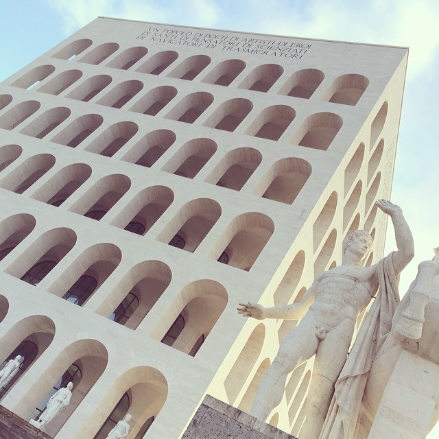 The symbol of the EUR, the "square colosseum"