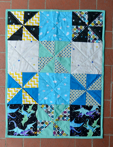 20130710-DSCBaby quilt with pinwheels and dragons