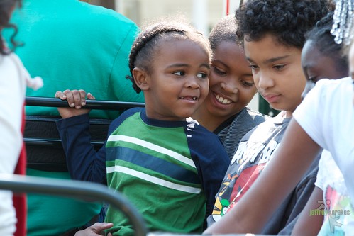 kids enjoy the Chatham Square Neighborhood Festival (by: Jeffrey Kerekes, I Love New Haven) 