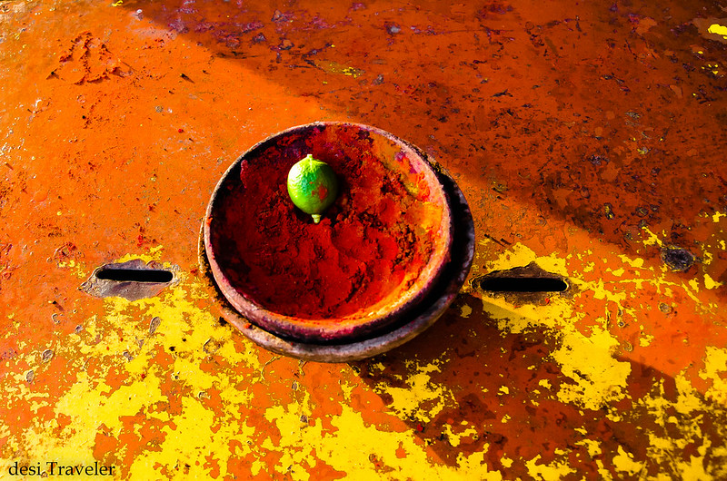 red color hundi with lemon India travel blog