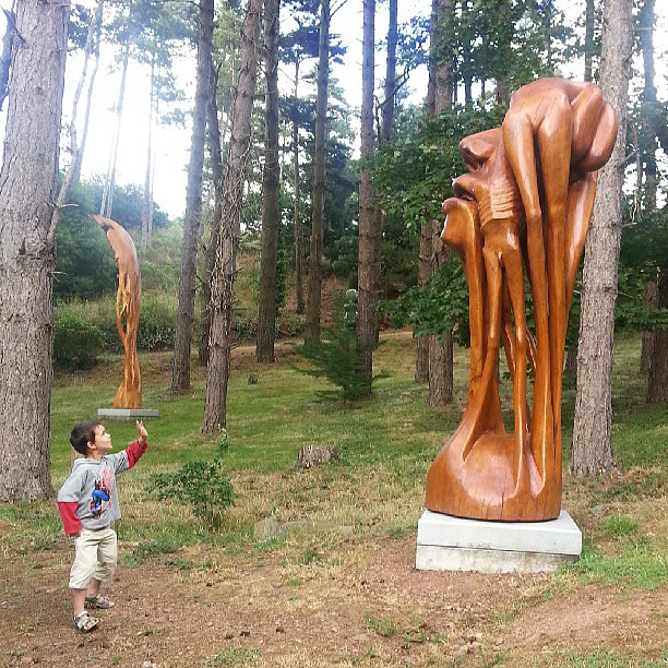 Les sculptures de kito sont magnifiques.  #paimpol #vacances #bretagne #france #blog #blogueuse #ourlittlefamily #bzh